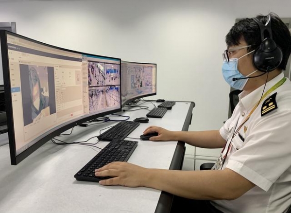 入境旅客从下飞机到完成检疫仅需80分钟！上海海关不断优化流程，筑牢口岸防疫安全屏障-3.jpg
