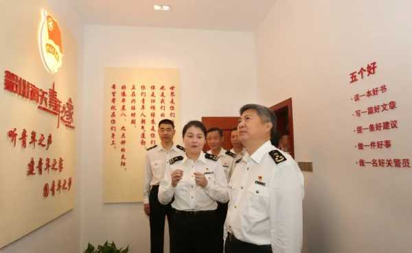 从党的百年历史中汲取智慧和力量 不断将“红色传承  红色湘关”引向深入w8.jpg