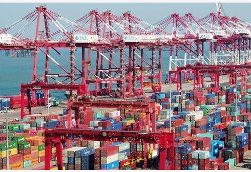 中国对外贸易形势报告：加工贸易面临供需两端“双向挤压”，企业收汇风险增大-1.jpg