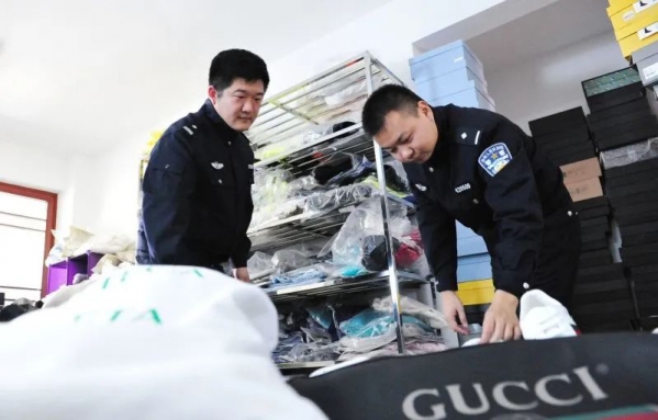 青岛海关2021年打击走私十大典型案例w3.jpg