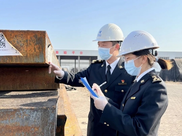 石家庄海关全力保障口岸报关安全顺畅w7.jpg