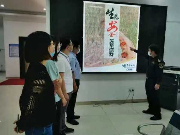 国门生物安全 | 我为群众办实事 穗关“三进”在路上w16.jpg