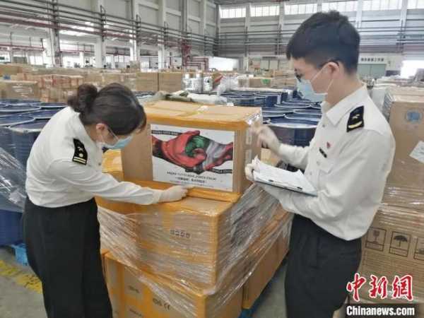 广州海关3月空港口岸验放出口防疫物资2700吨-3.jpg