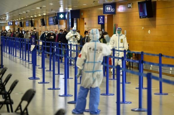 各地海关强化秋冬季疫情防控 有效守护国门安全-1.jpg