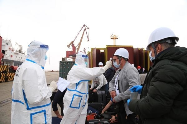 各地海关强化秋冬季疫情防控 有效守护国门安全-4.jpg