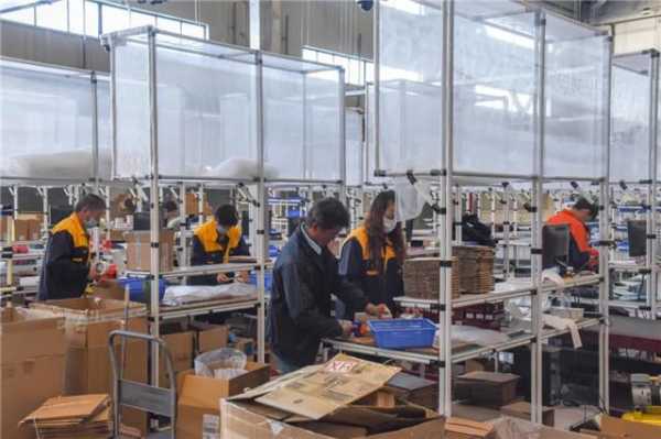 日单量10000！威海综合保税区迎来首个“双11”购物节-2.jpg