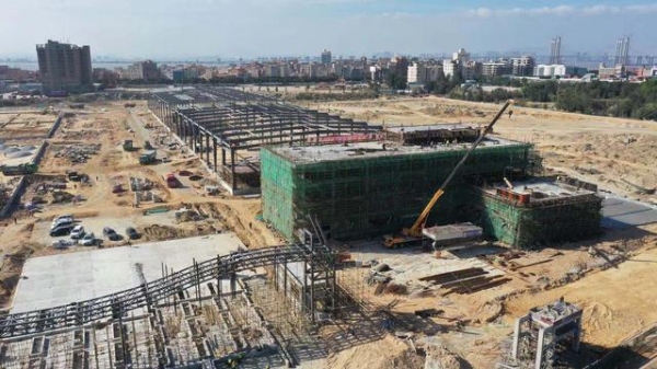 石湖港保税物流中心（B型）  综合楼封顶了-4.jpg