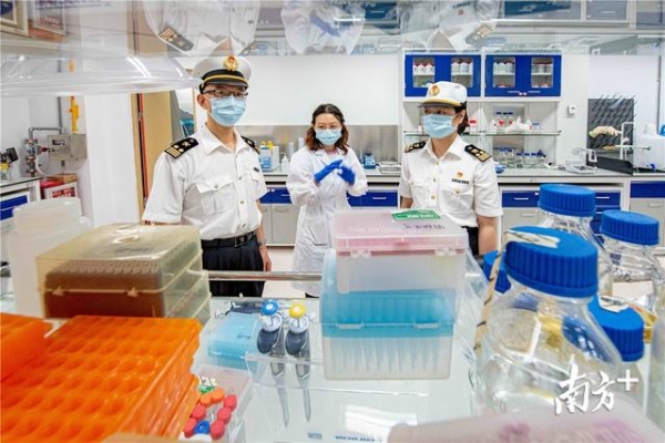 龙湖海关携手企业：同心同向纾困境 同力同行共发展-4.jpg