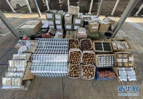 香港海关破获近12年来最大宗走私案-1.jpg