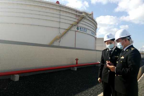 大连海关助力120万立方米公用型原油保税仓库投入运营-1.jpg