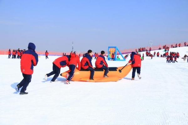 兰州新区全民冰雪旅游季拉开序幕！玩雪的走起，位置在这儿→-10.jpg