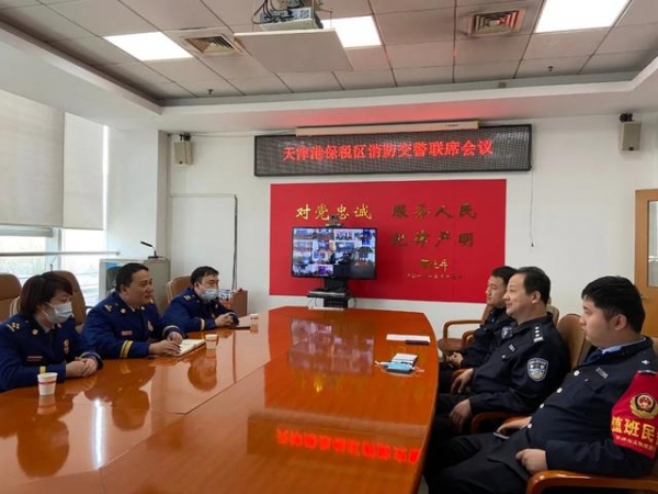 天津保税消防救援支队联合交警出台打通生命通道联勤联动协作机制-1.jpg