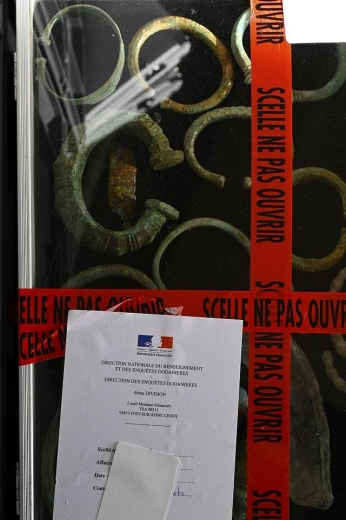 法国海关查获一起文物走私案 共计上两万件考古文物-6.jpg