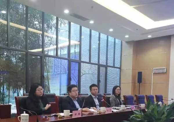 打开“津门”看世界 保税区招商局开展大讨论活动-1.jpg