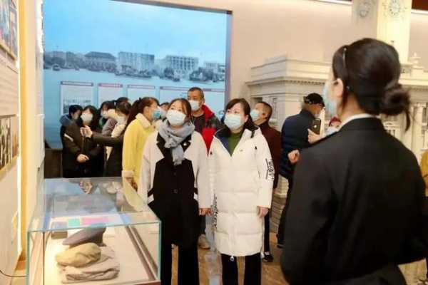 “社区进海关 牵手助发展”  武汉海关与金银湖街开展党建共建活动-2.jpg