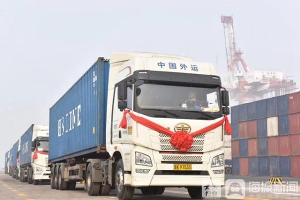 山东港口威海港海关物流监管新通道开通 威海口岸通关效率再提速-3.jpg