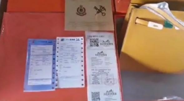 “LV、HERMES、YSL、Dior…”海关查获13000多只名牌女包！手续齐全，却全是假货……-2.jpg