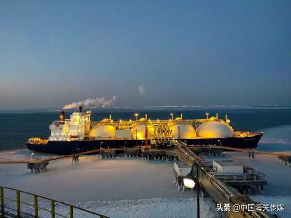 天津大港海关：报告！本轮寒潮保供LNG船已卸毕-2.jpg