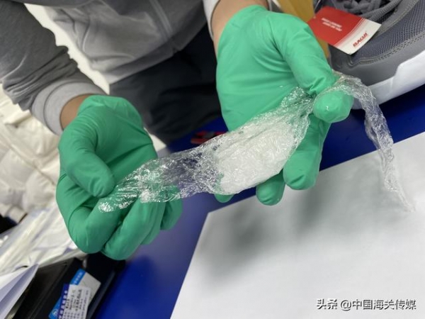 北京海关15天内抓两人：好家伙，冰毒 K粉 海洛因全占了-2.jpg