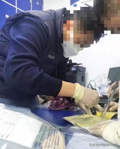 北京海关15天内抓两人：好家伙，冰毒 K粉 海洛因全占了-4.jpg