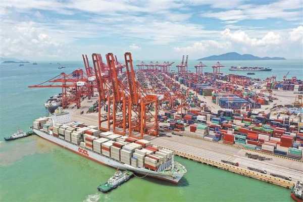 前海蛇口自贸片区外贸逆势增长 去年进出口总值1.2万亿元同比增长38%-2.jpg