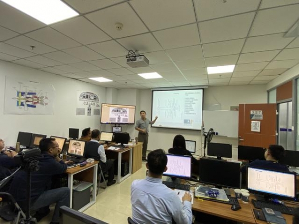 产学研一体 保税区航空服务产业链再升级-1.jpg