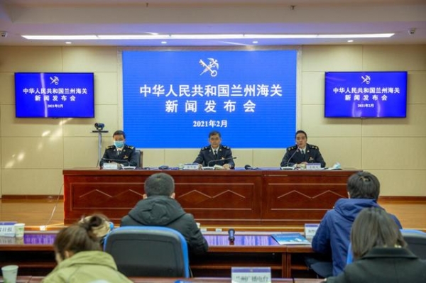 2020年甘肃外贸进出口总值372.8亿元 12月当月进出口总值同比增长8.1%-1.jpg