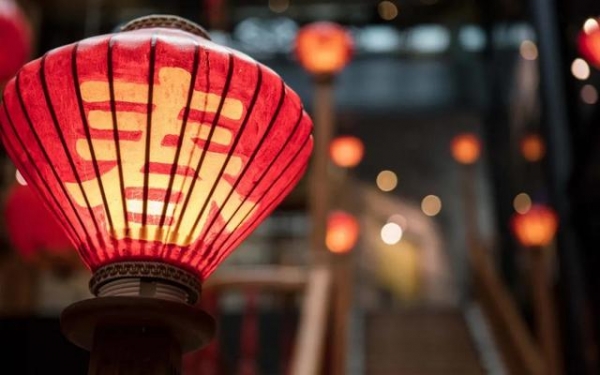 每经记者新春走基层 | 外贸人的“无休”春节：订单量大增，有企业排单至5月，为留人发1.2W补贴-6.jpg
