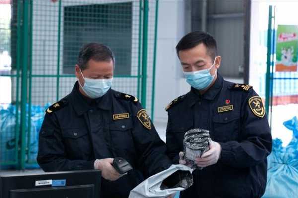 南京海关：支部建在科上 坚守国门不打烊-4.jpg