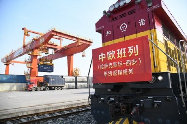 进出口双升！中国首次取代美国成欧盟最大贸易伙伴 | 全球贸易观察-1.jpg