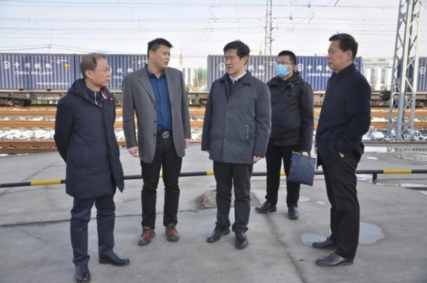 魏玉蛟到淄博综合保税区调研-2.jpg