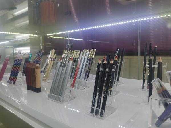 上海出口化妆品成“意大利制造”“韩国制造”？代工厂逆势增订单靠海关帮忙-3.jpg