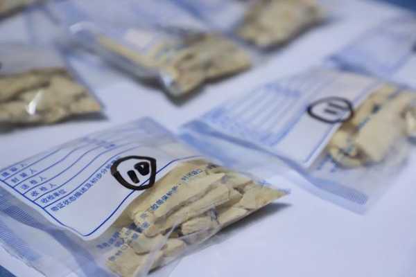 高酬“收发”国际邮包有风险 石家庄海关破获重大走私海洛因毒品案-4.jpg