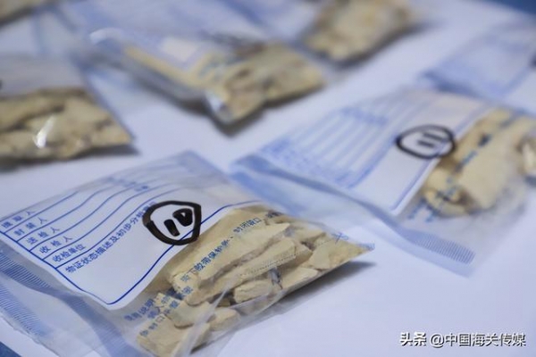 “缝纫纱线轴”夹藏海洛因，石家庄海关破获重大走私毒品案-2.jpg