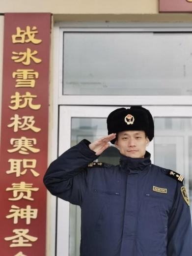 如何将树苗培育成参天大树？来看这位80后“老海关”的故事-4.jpg