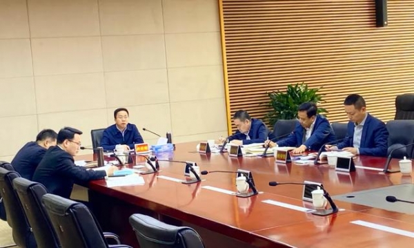 天津港保税区党委中心组召开理论学习暨党史学习教育集中研讨交流会-3.jpg