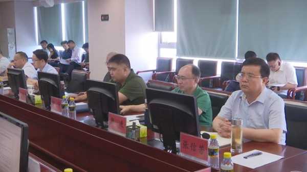 洋浦今年如何发展经济、如何烧开保税港区“这壶水”？这个会议给出明确答案！-4.jpg