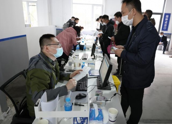 党建引领 全民总动员！共筑保税“免疫长城”-3.jpg