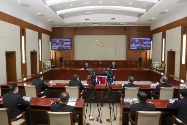 全国海关党史学习教育宣讲报告会暨海关总署党委理论学习中心组（扩大）学习会议在京召开-2.jpg