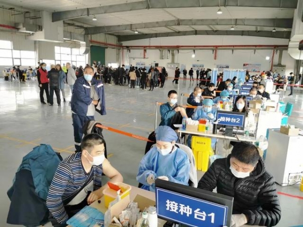 白衣执甲 分秒必争-7.jpg