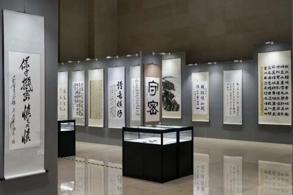 党旗飘扬保密护航 海关总署举办为期一周的“庆祝中国共产党成立100周年海关保密宣传教育作品展”-6.jpg