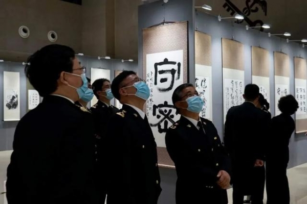 党旗飘扬保密护航 海关总署举办为期一周的“庆祝中国共产党成立100周年海关保密宣传教育作品展”-23.jpg