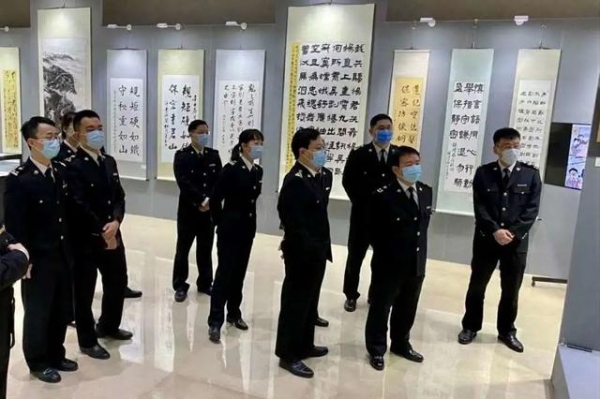 党旗飘扬保密护航 海关总署举办为期一周的“庆祝中国共产党成立100周年海关保密宣传教育作品展”-29.jpg