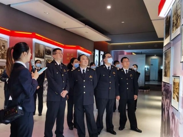 党史学习教育 | 统计分析处党支部、数据分中心党支部联合开展“传承红色基因 不忘初心使命”主题党日活动-8.jpg