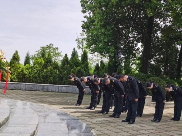 党史学习教育 | 统计分析处党支部、数据分中心党支部联合开展“传承红色基因 不忘初心使命”主题党日活动-18.jpg