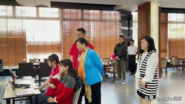 129届广交会 双喜纳客——喜迎珠海市进出口商会会长一行-1.jpg