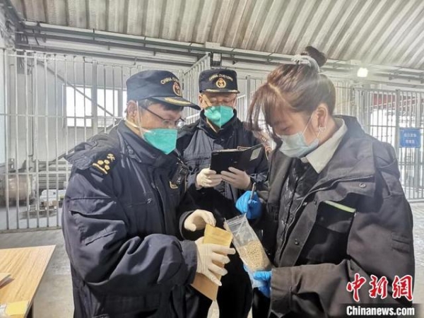 一季度甘肃对“一带一路”沿线国家进出口同比增长近六成-2.jpg