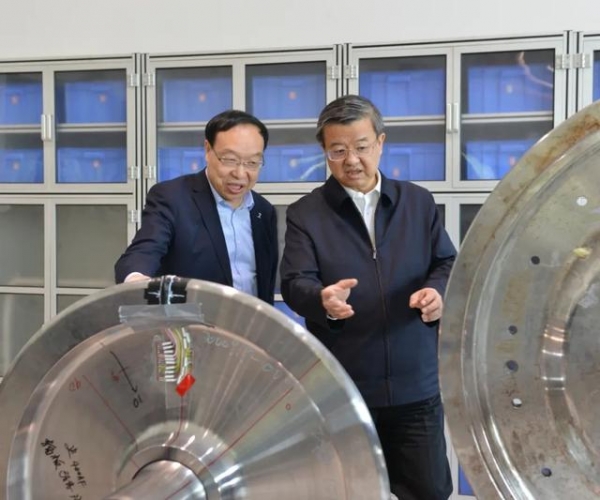 倪岳峰：充分发挥海关职能作用 助力山西高质量转型发展-2.jpg