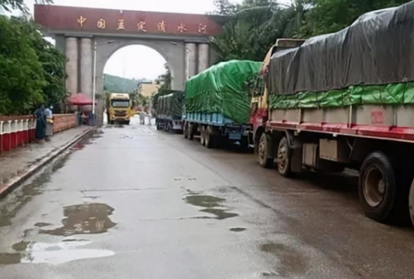 缅甸清水河口岸关停，边境进出口贸易停滞-1.jpg