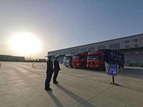 兰州新区综合保税区 首单进口整车保税存储业务正式落地-1.jpg